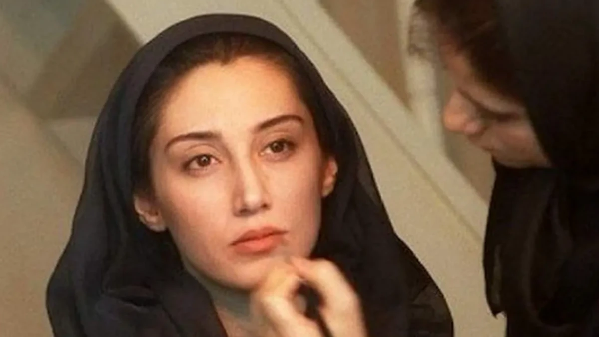 🔥تاریخ وبگردی | عکس دیدنی هدیه تهرانی و علی نصیریان در هتل سرای خان گرگان عکس دیدنی هدیه تهرانی و علی نصیریان در هتل سرای خان گرگان