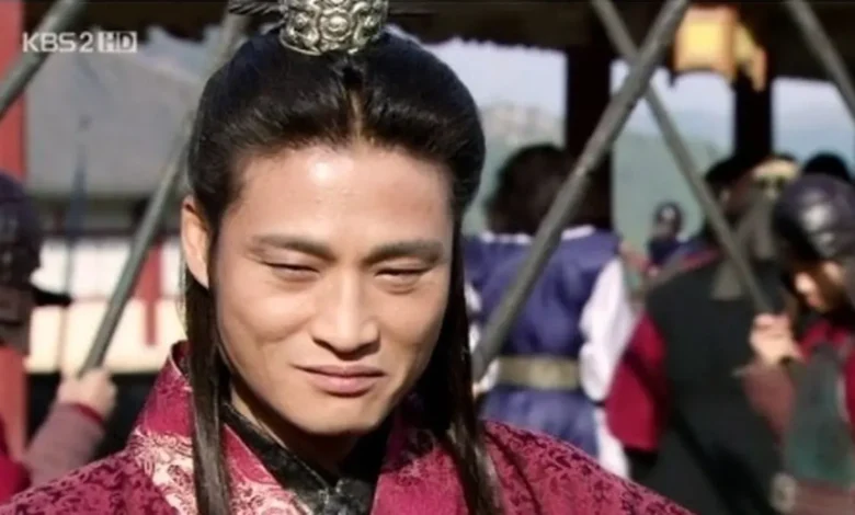 🔥تاریخ وبگردی | بازیگر نقش ساگا در سریال امپراتور بادها در 55 سالگی 🔥تاریخ وبگردی | بازیگر نقش ساگا در سریال امپراتور بادها در 55 سالگی