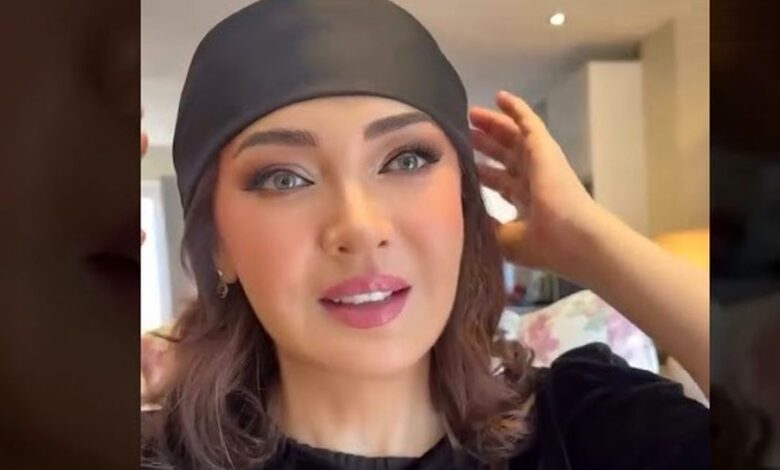 نگاه روز | چهره زیبای «نیکی کریمی» در 27 سالگی و در سال 1377 نگاه روز | چهره زیبای «نیکی کریمی» در 27 سالگی و در سال 1377