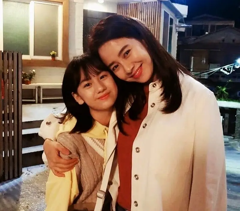 قاب روز | بانو سویا زن جومونگ بعد از 16 سال در پشتصحنه سریال این عشق بود قاب روز | بانو سویا زن جومونگ بعد از 16 سال در پشتصحنه سریال این عشق بود