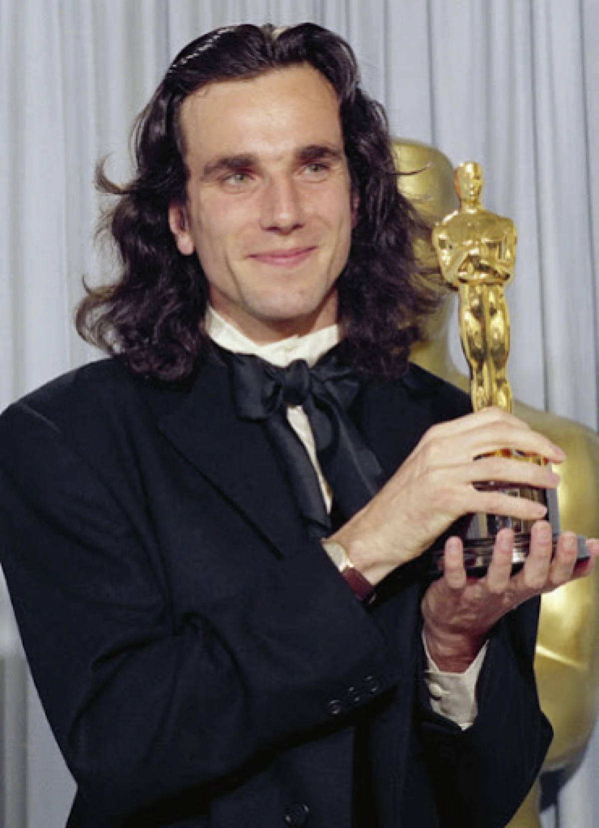 قاب روز | زندگی خصوصی و شخصی دنیل دی لوئیس 101