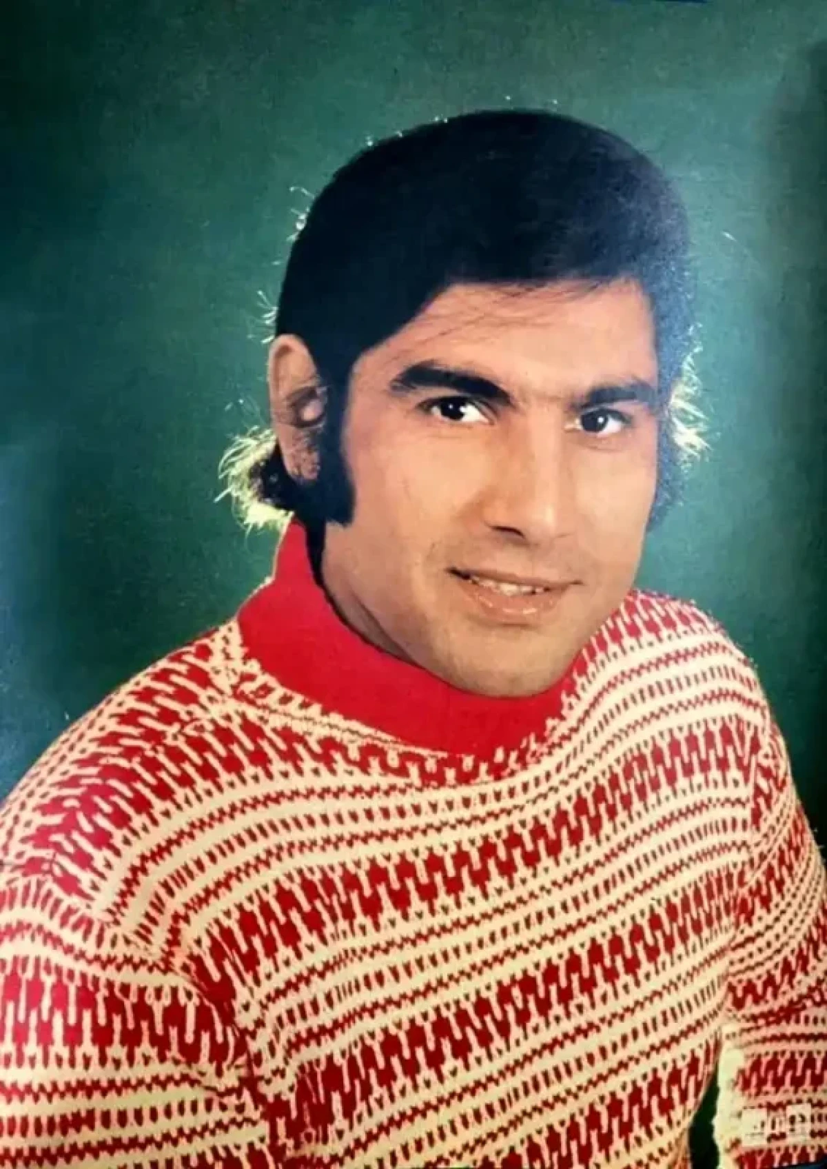 عکس کمتر دیده شده نعمت الله آغاسی را در ایام جوانی 11zon mahdi taghipourofficial 1756459532 3709773901602099729 4947547150 1