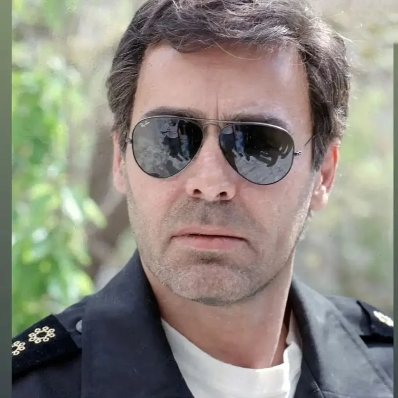 قاب روز | تصویری ویژه از چهره جمشید هاشم پور در 51 سالگی سال 1374 قاب روز | تصویری ویژه از چهره جمشید هاشم پور در 51 سالگی سال 1374