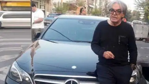 نگاه روز | حمید لولایی خشایار مستوفی زیر آسمان شهر: به قیمت 40 میلیون شاسی بلند خریدم...ماشین bmw قسطی برادرم را دزدکی برمیداشتم و دور میزدم ماهی پانصد تومن قسطش بود! چقدر غریبه ایم با این قیمتا حمید لولایی خشایار مستوفی زیر آسمان شهر: به قیمت 40 میلیون شاسی بلند خریدم...ماشین bmw قسطی برادرم را دزدکی برمیداشتم و دور میزدم ماهی پانصد تومن قسطش بود! چقدر غریبه ایم با این قیمتا