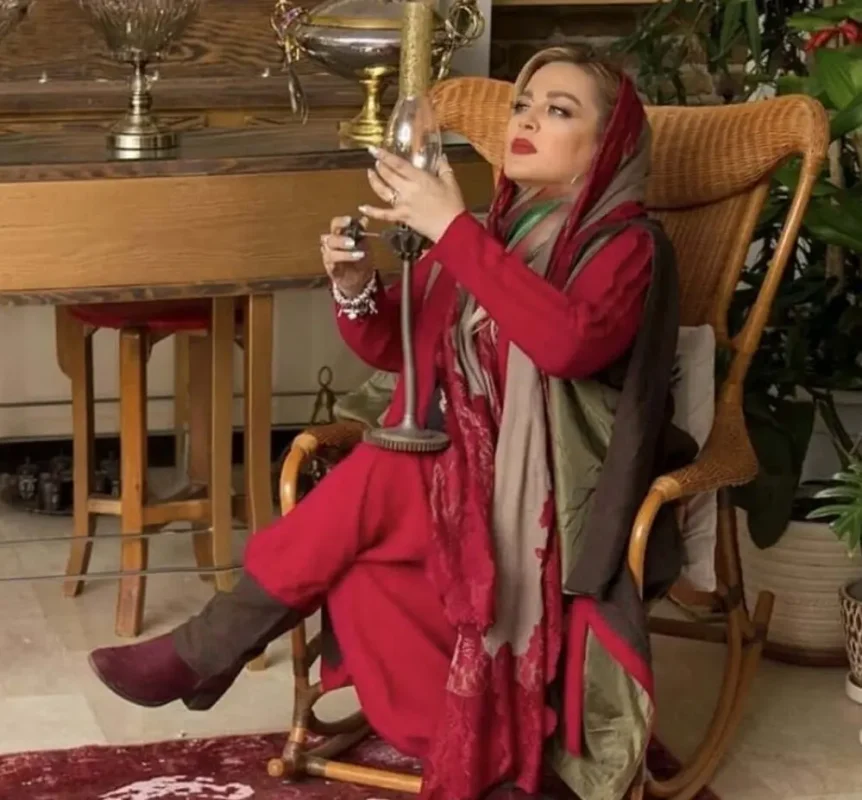 تاریخ وبگردی | چیدمان پرانرژی و رویایی منزل «بهاره رهنما» تاریخ وبگردی | چیدمان پرانرژی و رویایی منزل «بهاره رهنما»