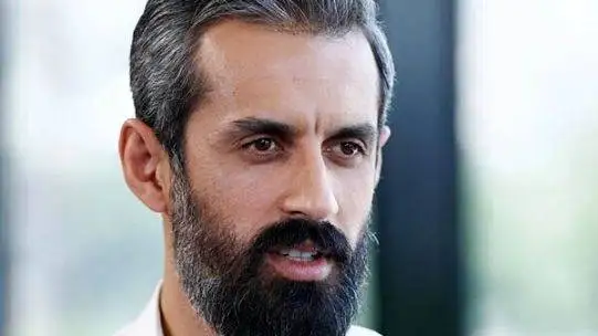 عکس  -  سعید معروف تغییر چهره داد   -   جادوگر والیبال قابل شناسایی نیست