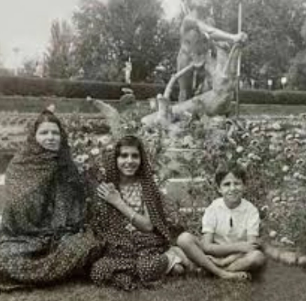 تاریخ وبگردی | عکس این زن جوان مادر ابوالفضل پورعرب است! تاریخ وبگردی | عکس این زن جوان مادر ابوالفضل پورعرب است!