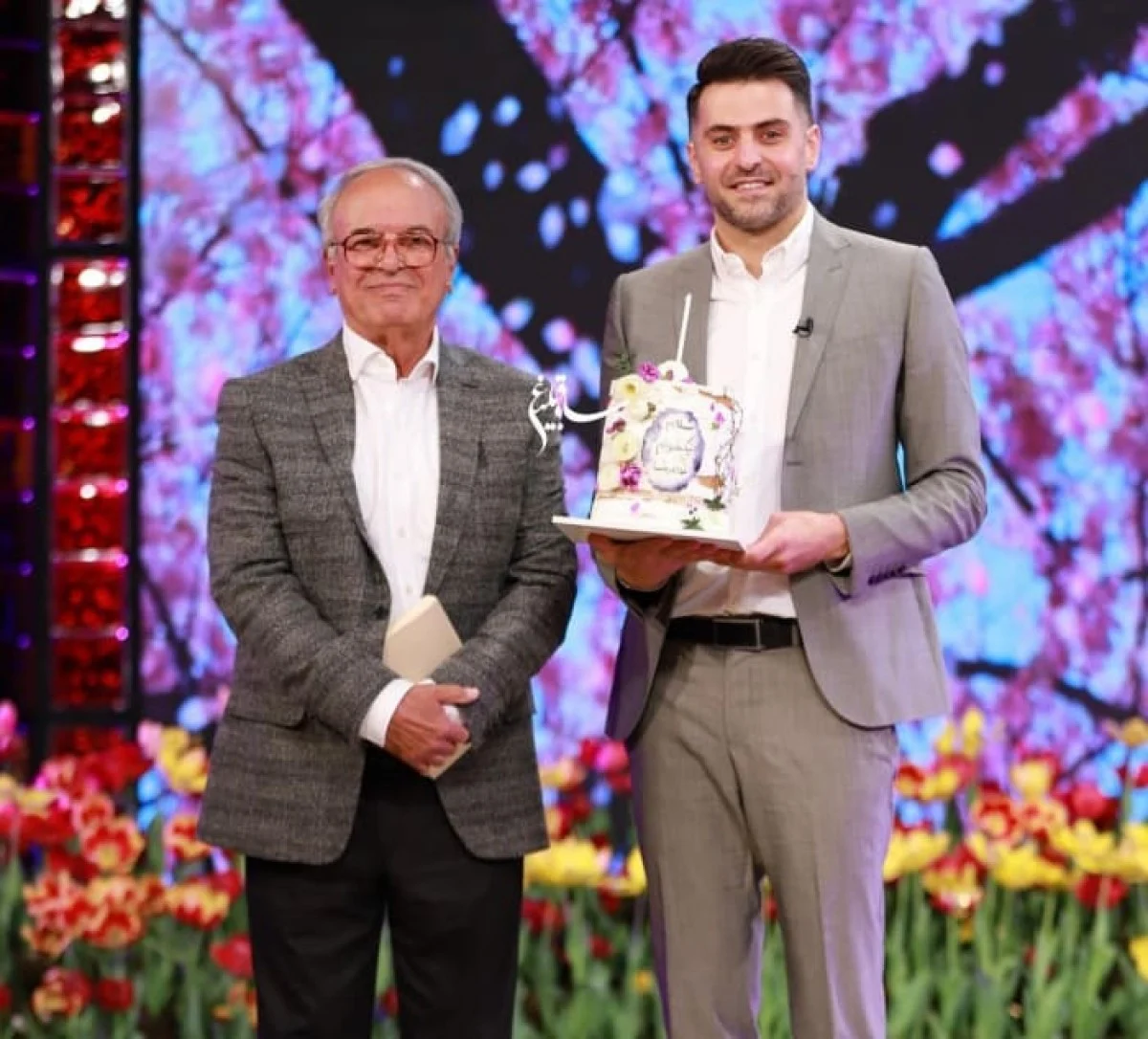 نگاه روز |زندگی عجیب، عکس ها و بیوگرافی مرتضی امینی تبار