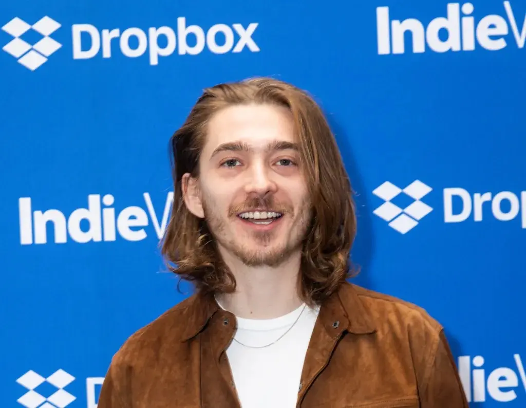 قاب روز | زندگی خصوصی، عکسهای شخصی آستین آبرامز و بیوگرافی قاب روز | زندگی خصوصی، عکسهای شخصی آستین آبرامز و بیوگرافی