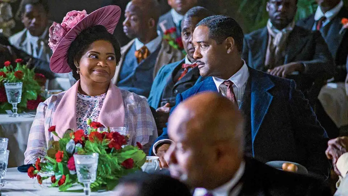 نگاه روز | تصاویر شخصی، زندگی خصوصی اوکتاویا اسپنسر و بیوگرافی