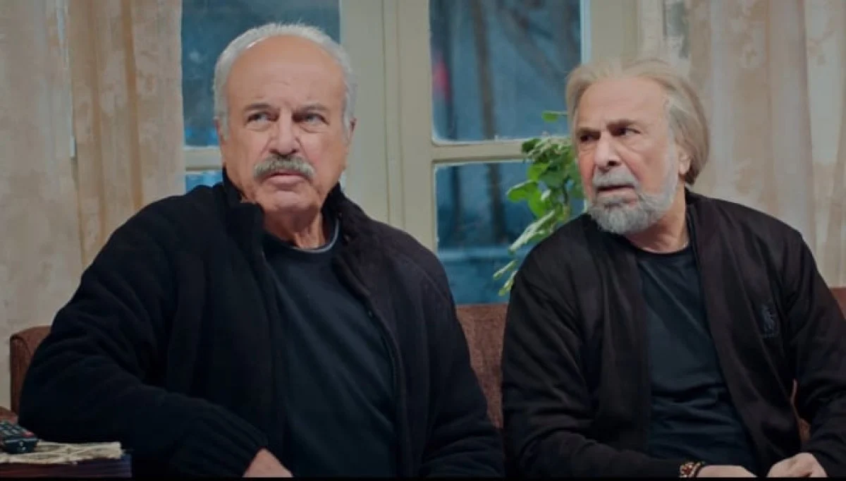 نگاه روز |زندگی عجیب، عکس ها و بیوگرافی مرتضی امینی تبار