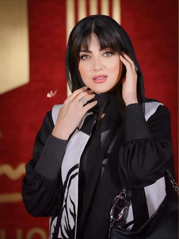 قاب روز | تصاویر «هلیا امامی» در یک رویداد سینمایی 