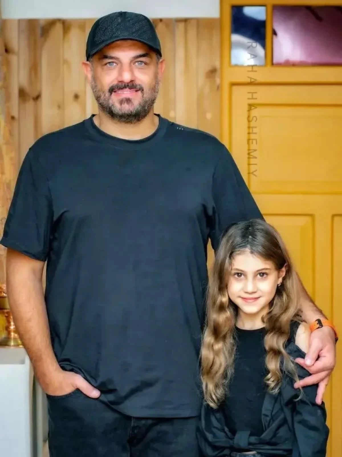 عکس متفاوت قاب پدر دختری «سام درخشانی» و برکه درخشانی در استایلی متفاوت 87 11zon 12