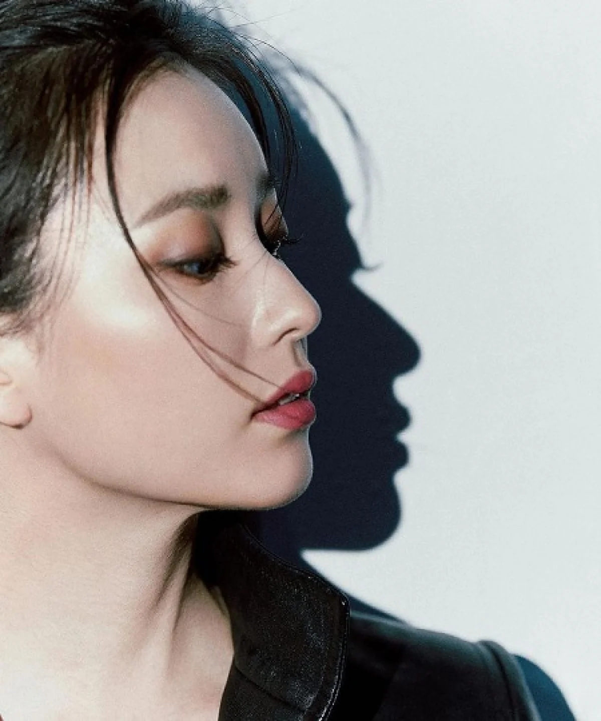 نگاه روز |چهره عجیب و عکس های شخصی و بیوگرافی هان هیو جو «دونگ یی»