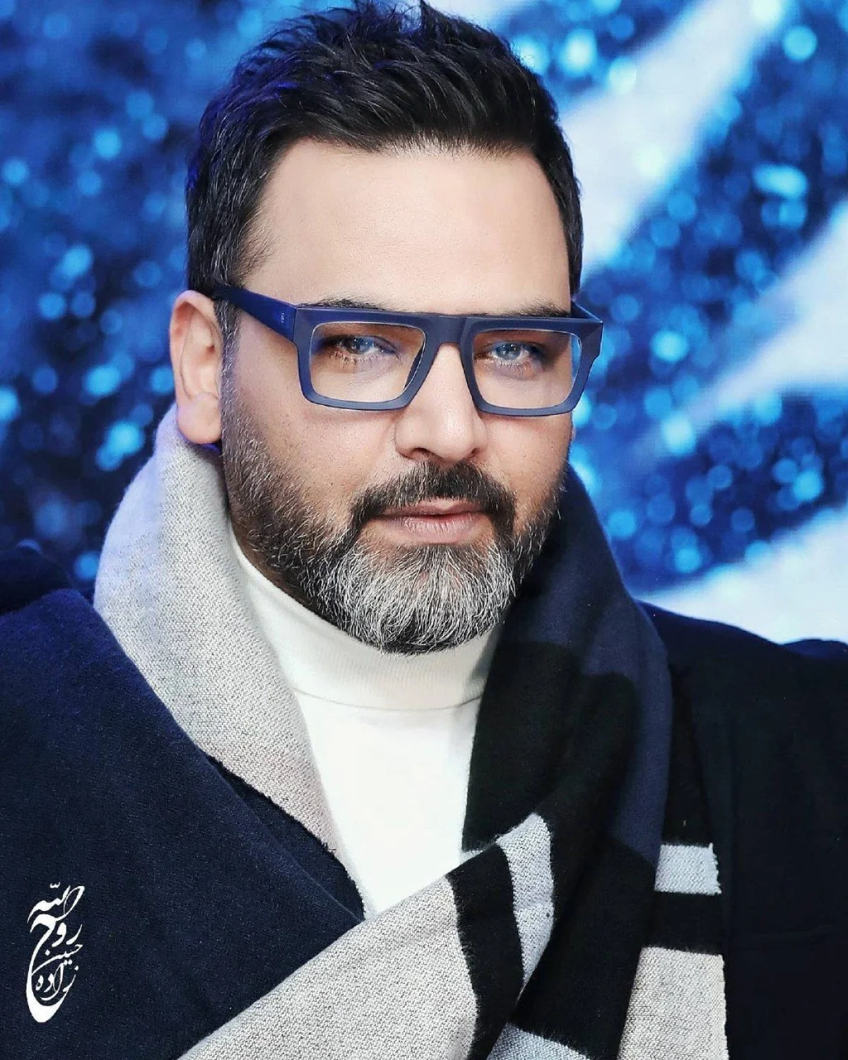 احسان علیخانی با ظاهری باور نکردنی و ظاهری عجیب IMG 20241218 220104 901