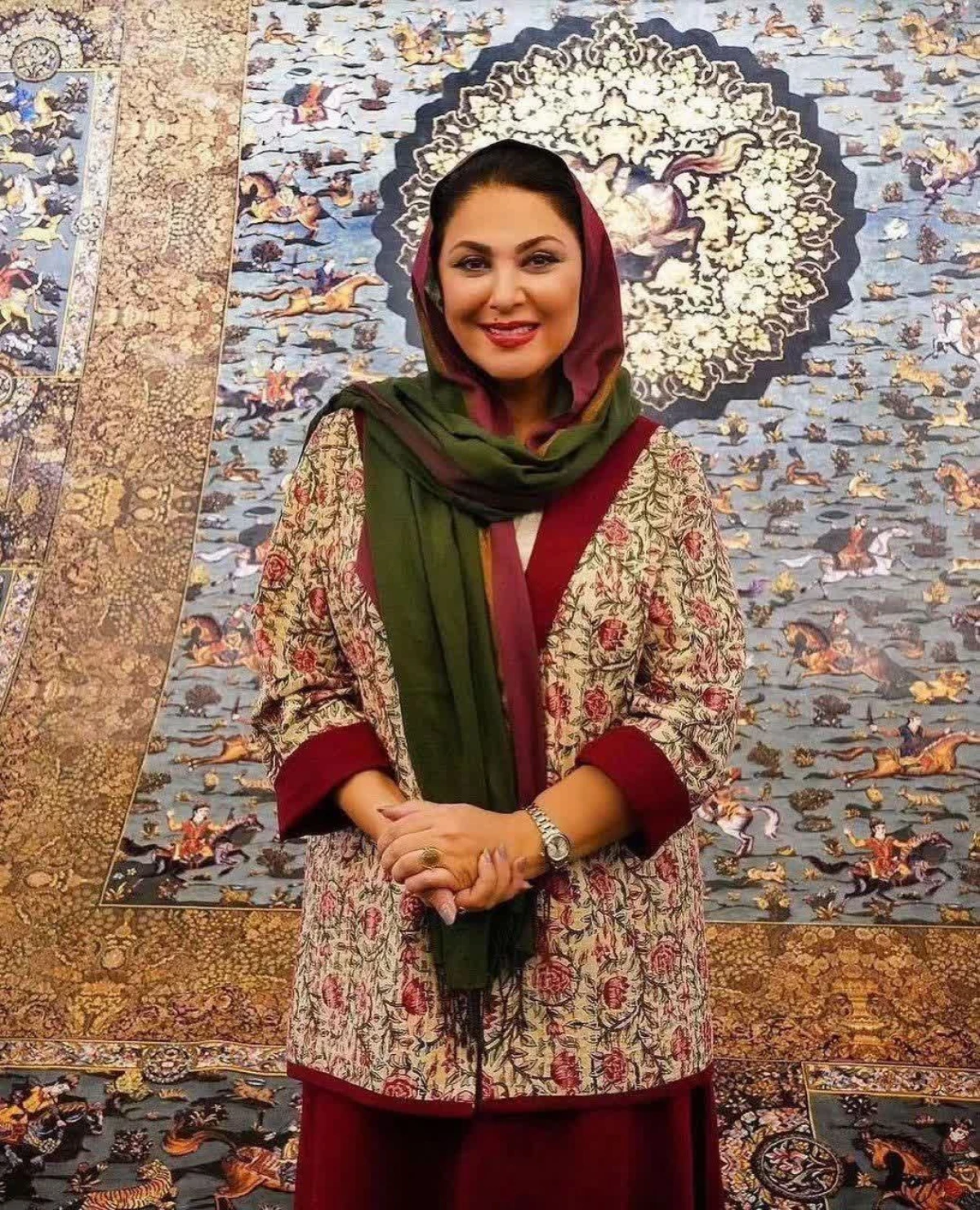 تصاویر دیده نشده | لاله اسکندری با پوشش سنتی چه زیبا شده 