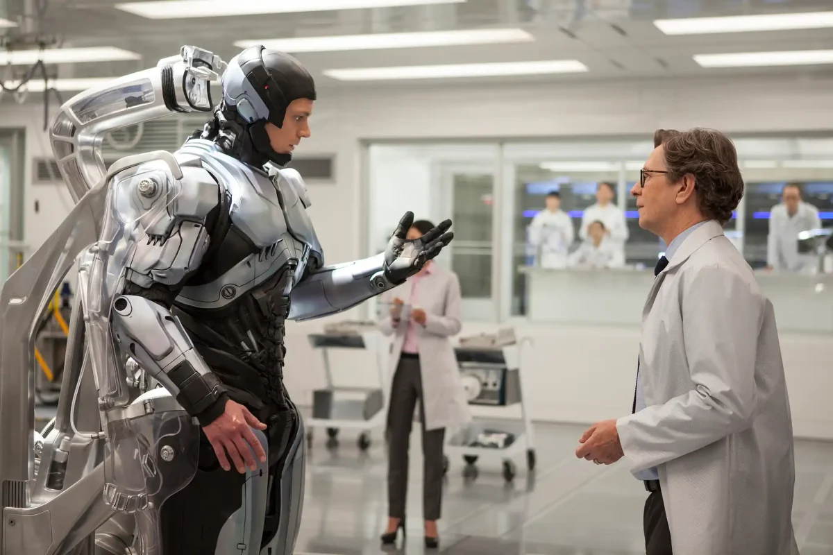 قاب روز | فیلم پلیس آهنی RoboCop 2014 قاب روز | فیلم پلیس آهنی RoboCop 2014