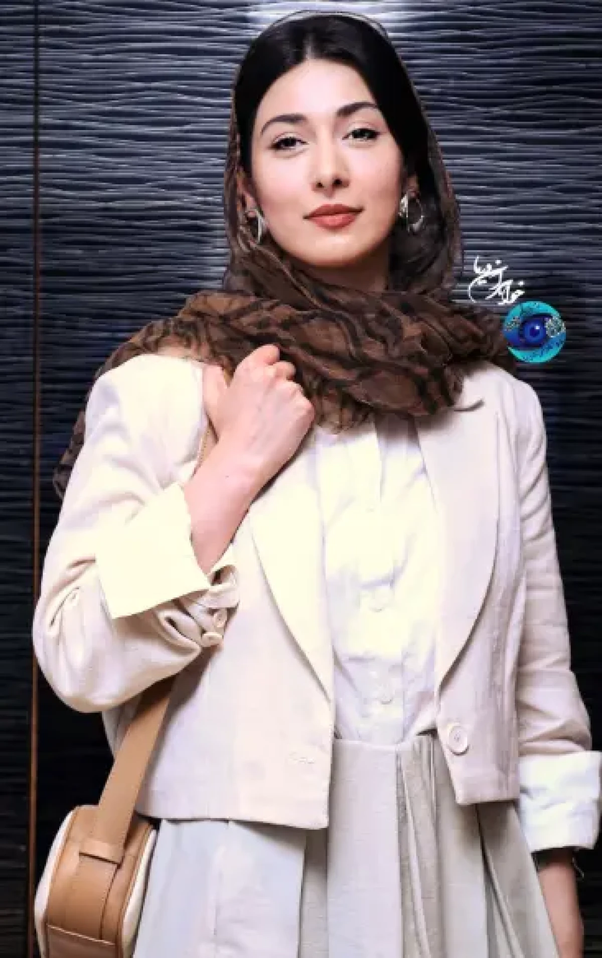 زهرا سزاوار بازیگر سریال طوبی خارج از قاب تلوزیون Screenshot 2025 08 07 141910 1