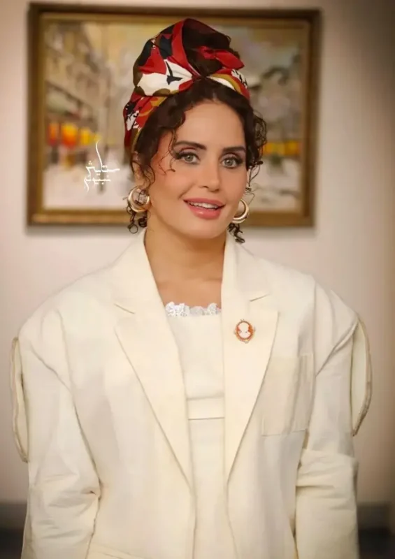 عکس؛ چهره ها در زمان و تاریخ | استایل تماشایی و دیدنی الناز شاکردوست عکس؛ چهره ها در زمان و تاریخ | استایل تماشایی و دیدنی الناز شاکردوست