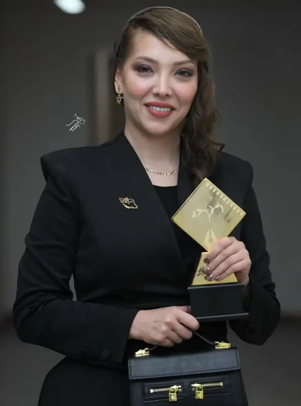 تصاویر دیده نشده | ژست و پوشش دیدنی صدف اسپهبدی تصاویر دیده نشده | ژست و پوشش دیدنی صدف اسپهبدی