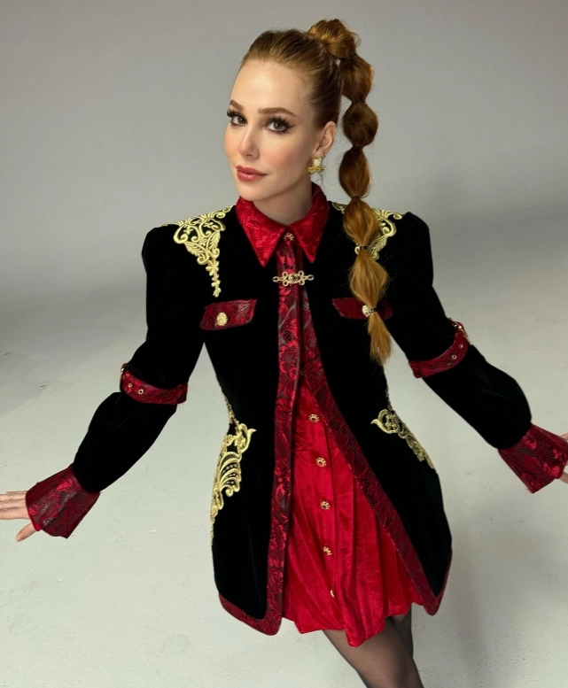 تاریخ وبگردی | تصویر عاشقانه‌ای از بازیگر محبوب عشق اجاره‌ای 