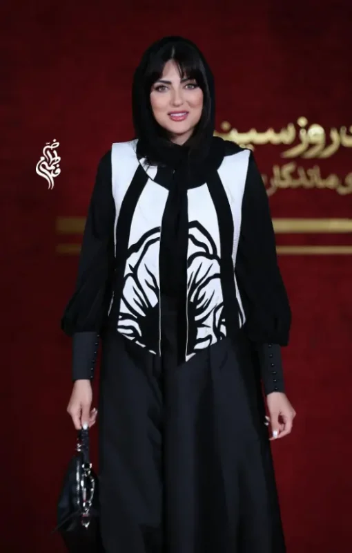 نگاه روز |چهره دیدنی هلیا امامی و استایل جذابش نگاه روز |چهره دیدنی هلیا امامی و استایل جذابش