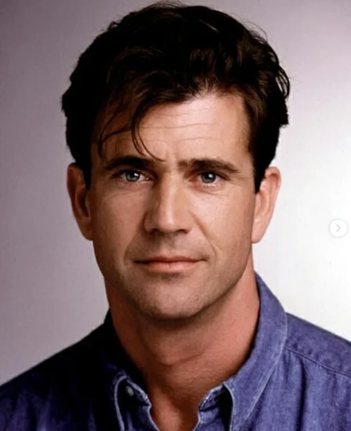 تصویر زندگی خصوصی و دیده نشده «مل گیبسون» همراه بیوگرافی Screenshot 2025 10 09 172317