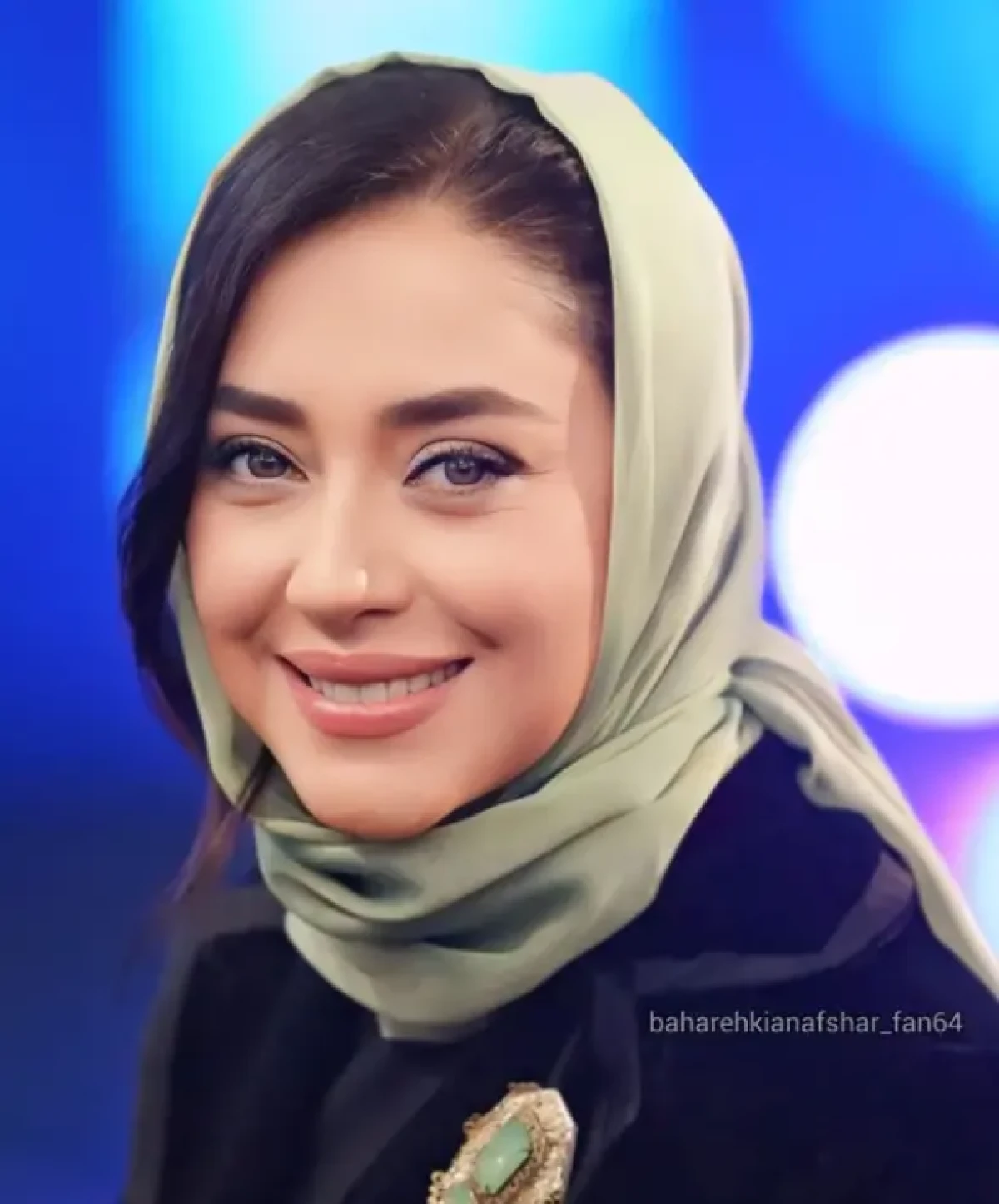 چهره متفاوت و خاص «بهاره کیانافشار» با چهره زیبا Screenshot 2025 10 10 121857