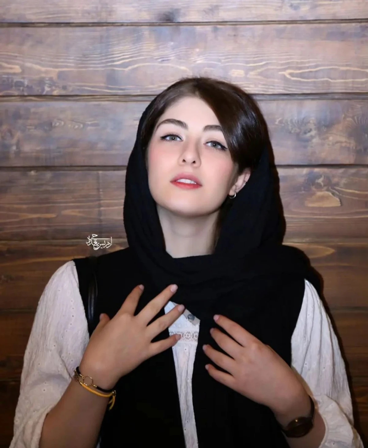 تاریخ وبگردی | دکوراسیون مدرن الیکا ناصری «ابرا نامزد جاوید» بازیگر سریال یاغی تاریخ وبگردی | دکوراسیون مدرن الیکا ناصری «ابرا نامزد جاوید» بازیگر سریال یاغی