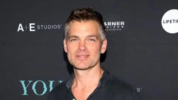 قاب روز | زندگی خصوصی، عکسهای شخصی دنیل کاسگرو و بیوگرافی قاب روز | زندگی خصوصی، عکسهای شخصی دنیل کاسگرو و بیوگرافی