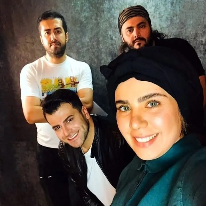 قاب روز | عکس پنج سال قبل مژگان و جواد جوادی در پشت صحنه سریال بچه مهندس قاب روز | عکس پنج سال قبل مژگان و جواد جوادی در پشت صحنه سریال بچه مهندس