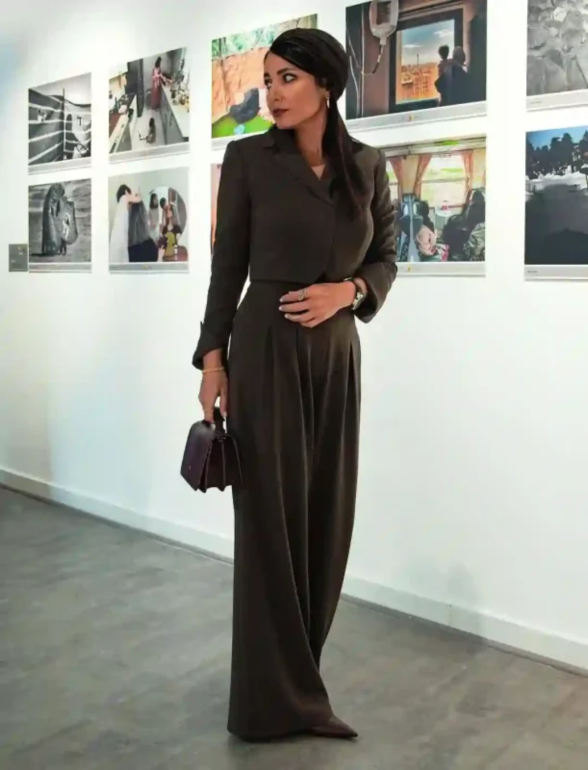 عکس ساعت سمیرا حسنپور در فستیوال دبی نماد خلیج فارس و یوز ایرانی eeee5ed1