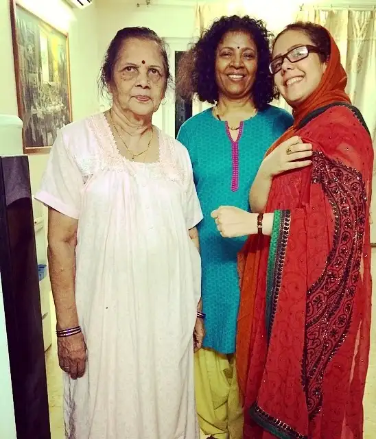 عکس؛ چهره ها در زمان و تاریخ | شکل و شمایل حدیث چهره پرداز «مژگان» سریال بچه مهندس 3 در هند عکس؛ چهره ها در زمان و تاریخ | شکل و شمایل حدیث چهره پرداز «مژگان» سریال بچه مهندس 3 در هند