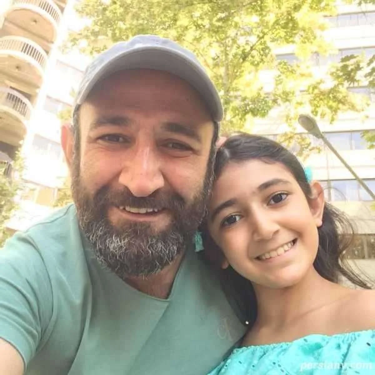 بازیگر معروف و دخترش