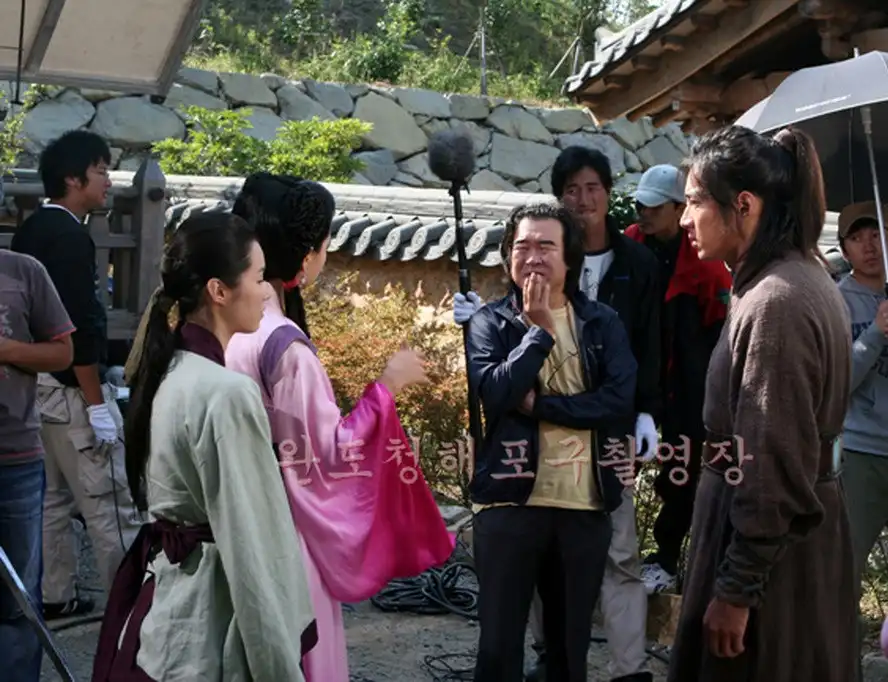 قاب روز | عکس جومونگ و سویا در حال تمرین یک سکانس در سریال قاب روز | عکس جومونگ و سویا در حال تمرین یک سکانس در سریال