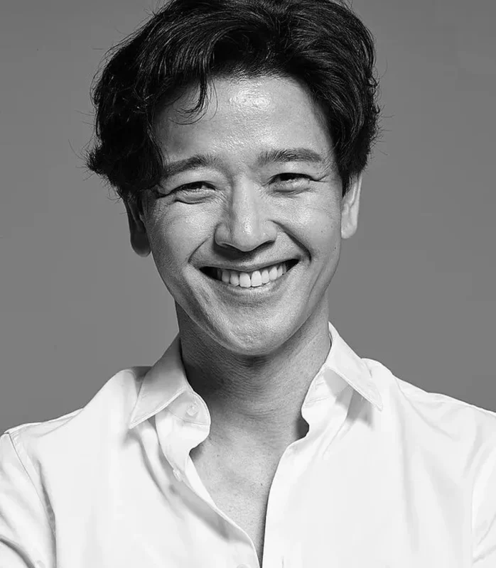 قاب روز | استایل دیدنی «مدیر سایونگ» سریال جومونگ در 40 سالگی قاب روز | استایل دیدنی «مدیر سایونگ» سریال جومونگ در 40 سالگی