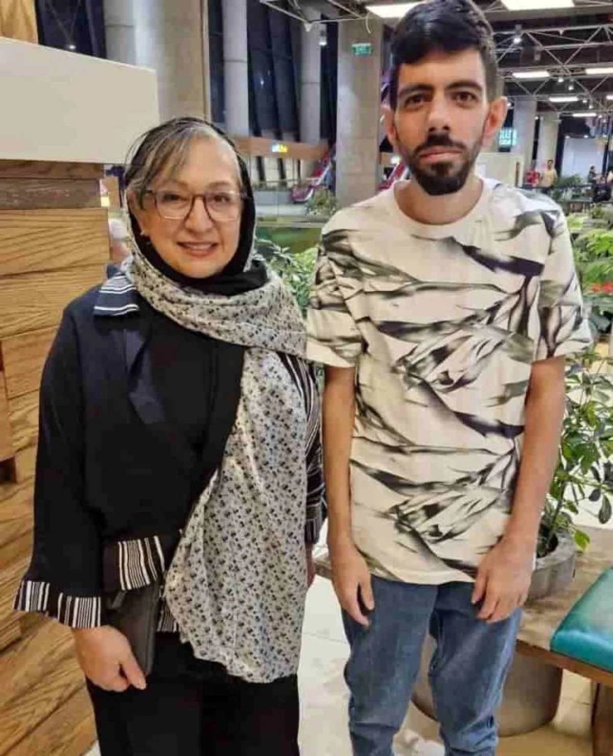 تغییر چهره مریم سعادت «اعظم جمالی» سریال زی زی گولو بعد 31 سال در 66 سالگی nimaens73 1729845800 3486521731138815548 6393340347 11zon