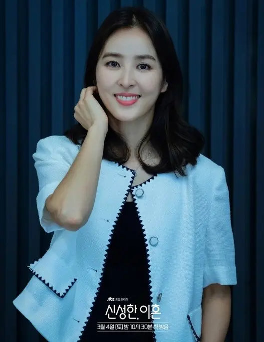 قاب روز | تغییر سوسانو 17 سال بعد از سریال جومونگ در پشتصحنه سریال وکیل طلاق قاب روز | تغییر سوسانو 17 سال بعد از سریال جومونگ در پشتصحنه سریال وکیل طلاق