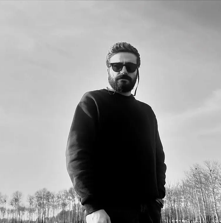 قاب روز | عکس جدید سهند جاهدی بازیگر نقش بهروز سیاح سریال بچه مهندس قاب روز | عکس جدید سهند جاهدی بازیگر نقش بهروز سیاح سریال بچه مهندس