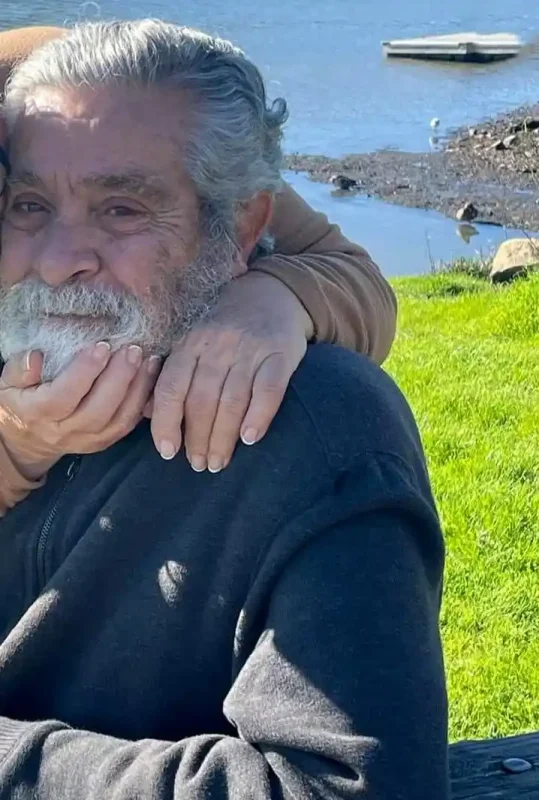 تاریخ وبگردی | عکس جدید از چهره «بهروز وثوقی» در 87 سالگی