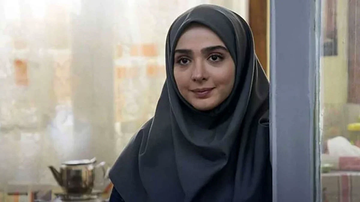 نگاه روز | قاب پربازدید مژده لواسانی با یاسمن لحظه گرگ‌ومیش