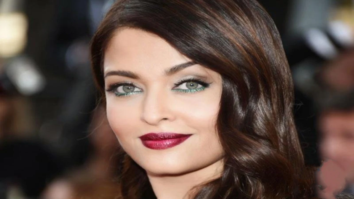 عکس داغ امروز | آیشواریا رای این بازیگر در 52 سالگی دوباره ملکه زیبایی شد