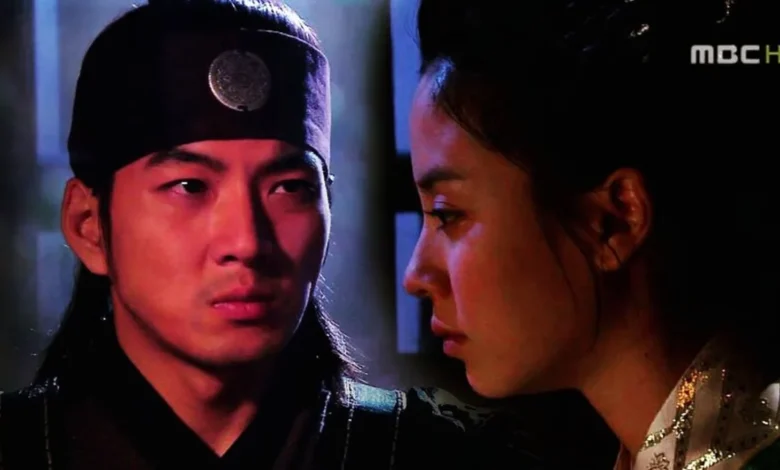 قاب روز | عکس «بانو سویا» در حال بازی با یوری در پشت صحنه سریال جومونگ قاب روز | عکس «بانو سویا» در حال بازی با یوری در پشت صحنه سریال جومونگ