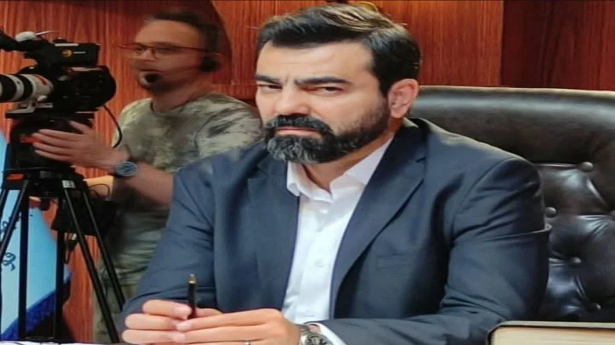 عکس داغ امروز | تغییر چهره متفاوت و عجیب سریال آقای قاضی با بازی بهزاد خلج