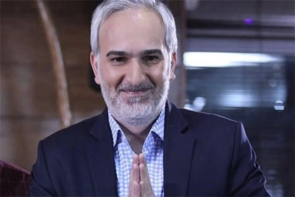 تاریخ وبگردی | از لبخند تاریخی بیژن بنفشه خواه تاریخ وبگردی | از لبخند تاریخی بیژن بنفشه خواه