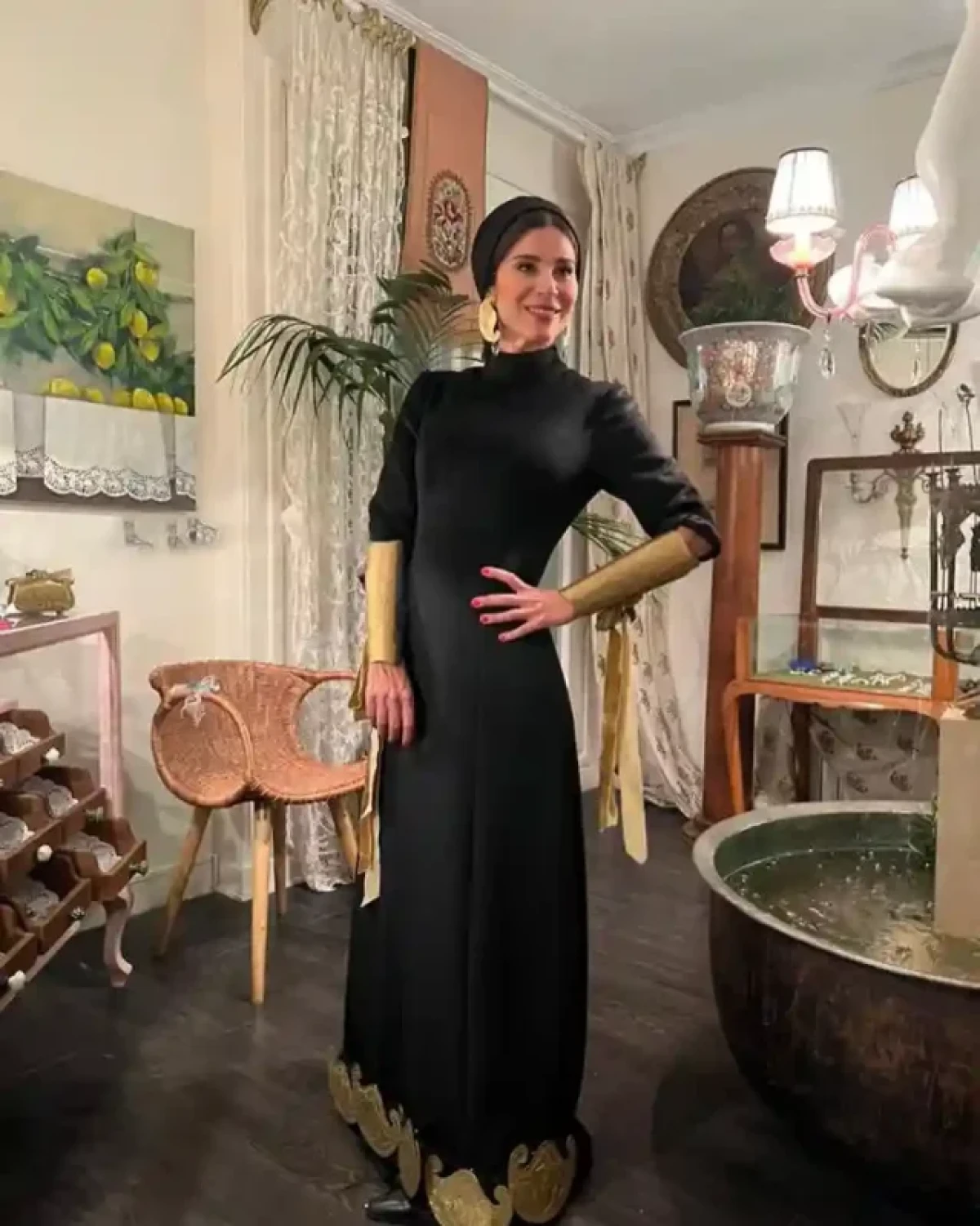 استایل مشکی طلایی و جذاب سحر دولتشاهی در روسیه ! سحردولتشاهی