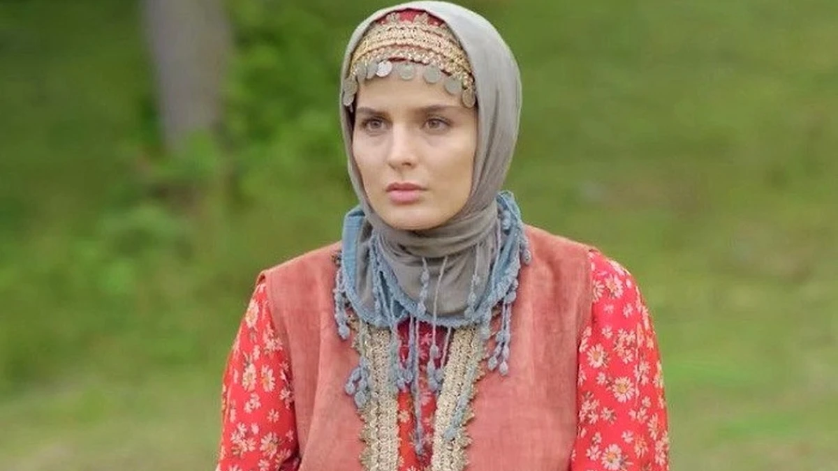 قاب روز | «ثریا قاسمی و غزاله اکرمی» در پشت صحنه سریال سوجان قاب روز | «ثریا قاسمی و غزاله اکرمی» در پشت صحنه سریال سوجان