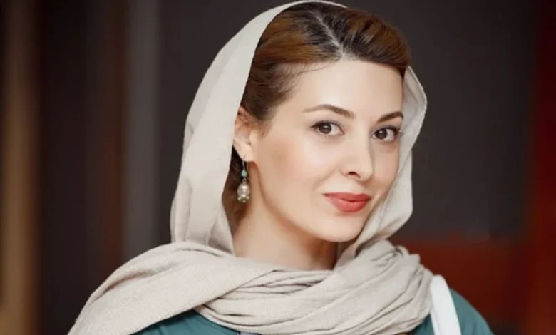 قاب روز | استایل رنگی رنگی سوگل قلاتیان قاب روز | استایل رنگی رنگی سوگل قلاتیان