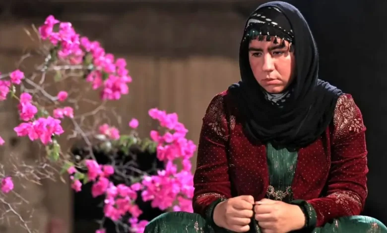 قاب روز | عکسهای جذاب صهبا شرافتی «روناک و نورالدین» در پشت صحنه سریال نون خ قاب روز | عکسهای جذاب صهبا شرافتی «روناک و نورالدین» در پشت صحنه سریال نون خ