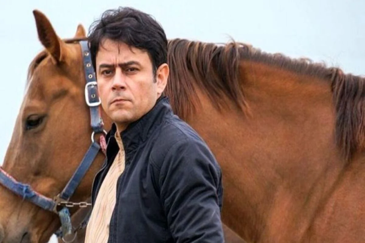 تاریخ وبگردی | «مهوش صبرکن و رحیم نوروزی» در پشت صحنه سریال پس از باران؛ سال 79 تاریخ وبگردی | «مهوش صبرکن و رحیم نوروزی» در پشت صحنه سریال پس از باران؛ سال 79